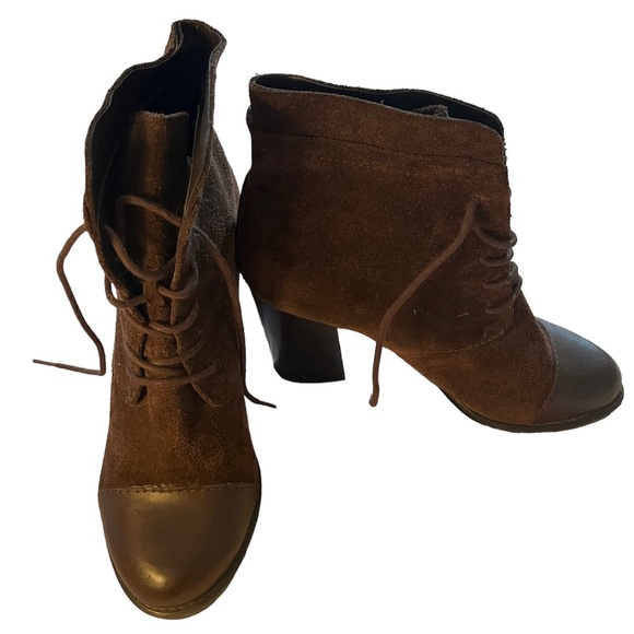 Franco Sarto Ozzie Brown Suede High Heel Booties Women’s Size 8.5 - Picture 8 of 9